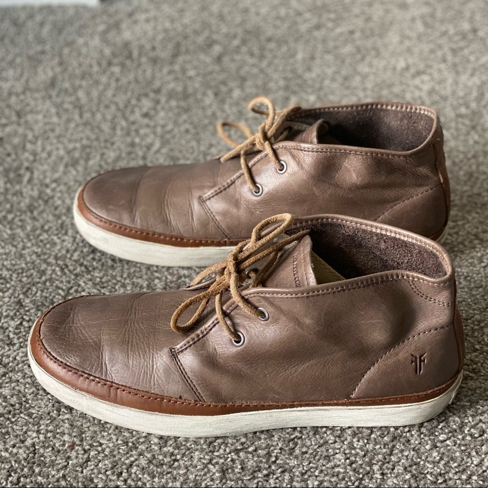 FRYE Men's Gavin Chukka Boot